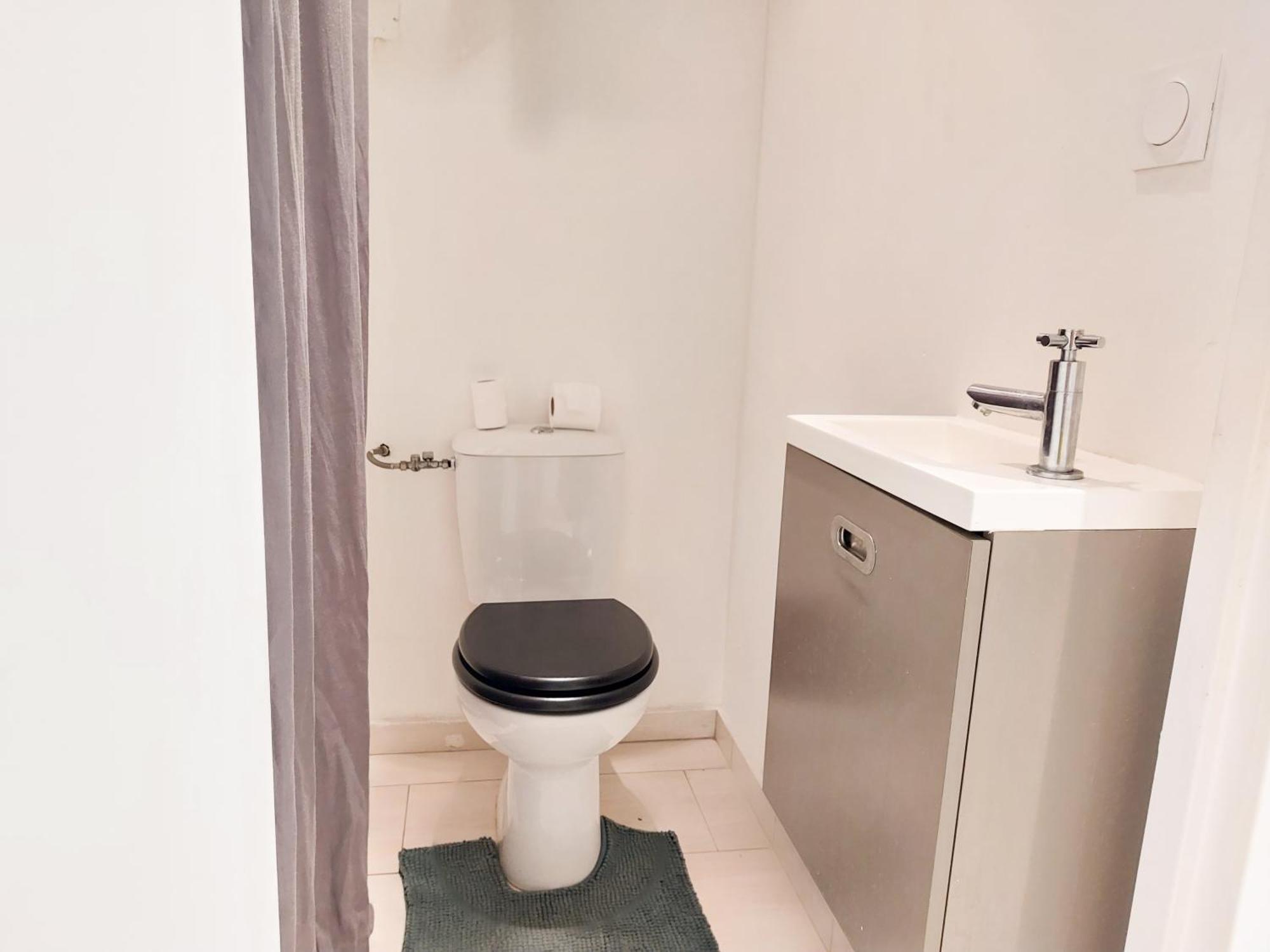Charmant Appartement Pres Du Marche, Gare Et Port A 5Mn Тулон Экстерьер фото